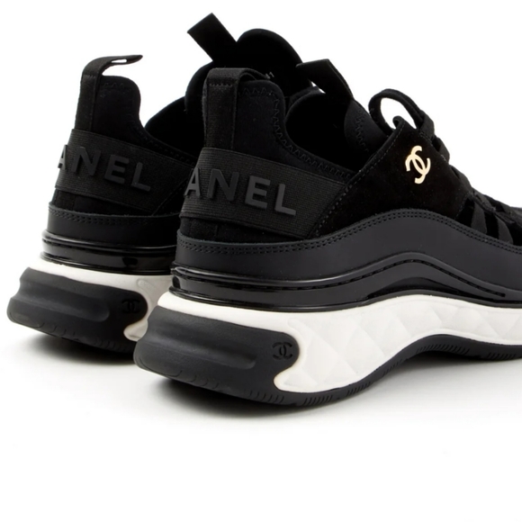 BNIB NWT AUTHENTIC CHANEL SUEDE VELVET Calfskin CC TRAINERS SNEAKERS Size 41 1/2 - Picture 9 of 17